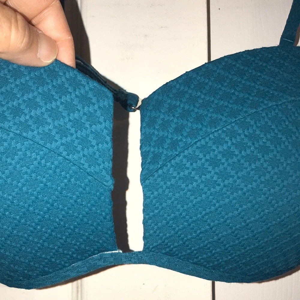 NWOT Teal Women's Bikini Top
